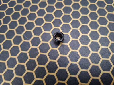 Kydex Liquid Metal Honeycomb Gold Reversed Infused 2mm 30x30