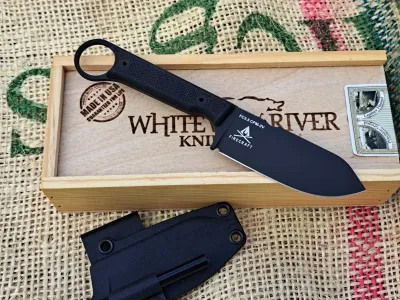 White River Firecraft 3.5 Pro, WRFC3.5-TBL-B3V, CPM-3V, Black Cerakote, Black G10, Feuerstarter