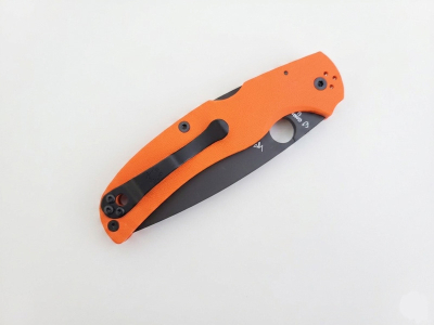 Spyderco Native Chief, C244GPORBK, CTS-XHP Stahl, DLC Beschichtung, Orange G10, Spyderco Sammlermesser, Native Chief Black Blade, Golden Colorado USA.