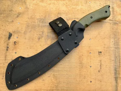 BMC Bladeworks M42, BMC M42 Naga, Parang Machete, Carbonstahl Machete, Black PVD Machete, Green Micarta Hiebwerkzeug, BMC Knives Deutschland, Bushcraft Parang, Com2you-biwak