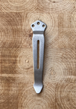 Benchmade 982864 Split Arrow Clip Stonewash