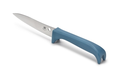 Die Geometrie der neuen Spyderco Counter Puppies ähnelt der eines jungen Hundewelpen (daher auch der Name "Puppy" - Welpe), sodass diese aufrecht aufgestellt werden können. Erhältlich in Blau und Lila sowie mit glatter Klinge oder SpyderEdge-Wellenschliff