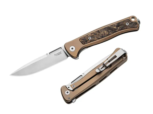 LionSteel Emmet Bronze Titanium CF – geöffnet und geschlossen