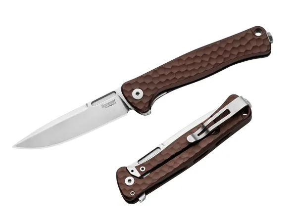 LionSteel Emmet Earth Aluminum Hammertone – geöffnet und geschlossen