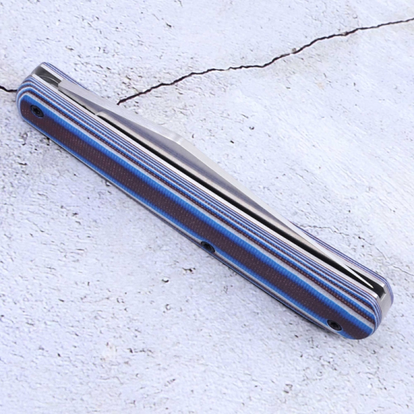 White River Trailhead Trapper Blau-Weiß – Ein moderner Klassiker