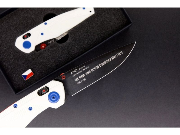 Exclusive: ANV Knives A100 1918 Limited Edition. Ultralight EDC with Alock. A masterpiece for connoisseurs and collectors. Order now! Exclusive: ANV Knives A100 1918 Limited Edition. Ultralight EDC with Alock. A masterpiece for connoisseurs and collectors. Order now!
