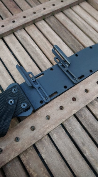 Ka-Bar Befestigungssystem