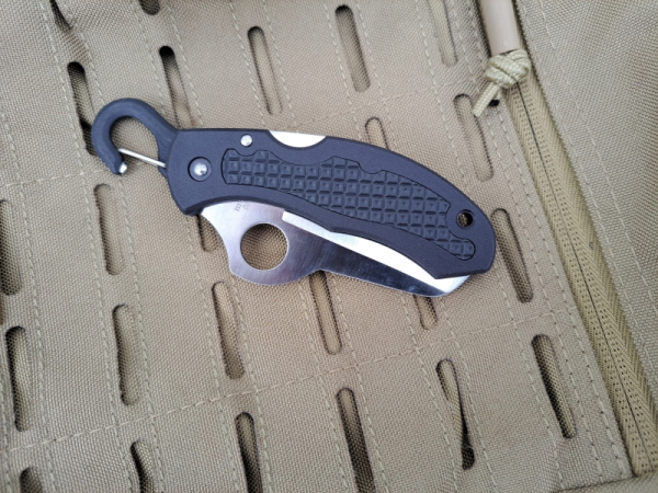 Spyderco C26SBK-EMT Snap-It Spyder Edge EMT