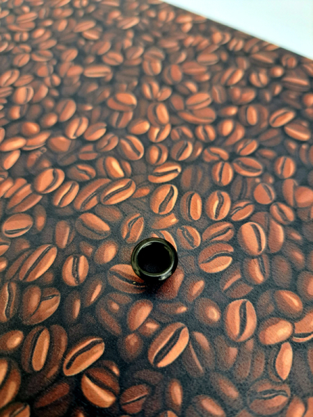 Kydex Coffee Beans infused thermoplastischer Kunststoff