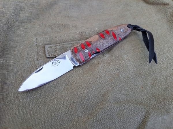 Citadel Monterey Banksia Red