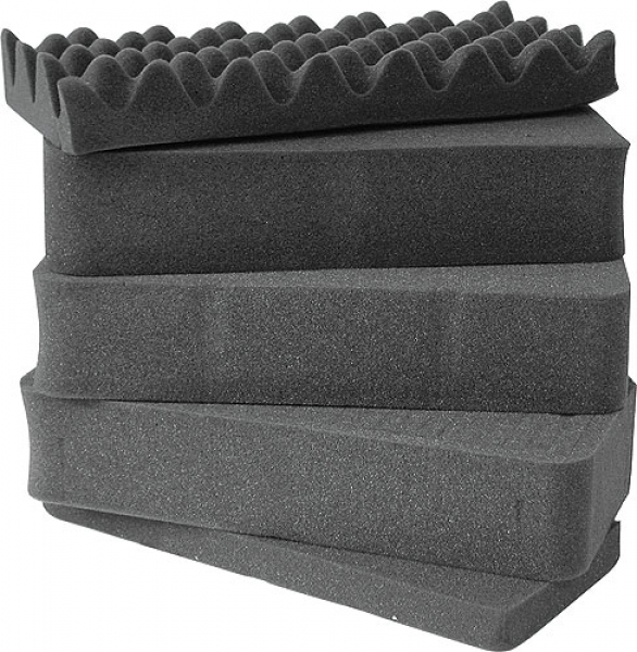 PELI™ Protector Case 1430 mit Schaumstoff schwarz wasserdicht, bruchsicher und staubdicht