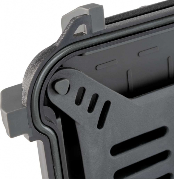 Peli Ruck Case R60 mit Inneneinteiler schwarz 283x174x99 mm