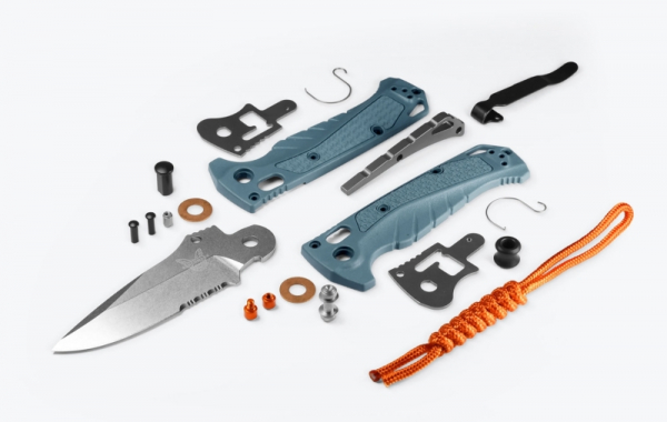 Benchmade 18065S Mini Adira Serrated Depth Blue