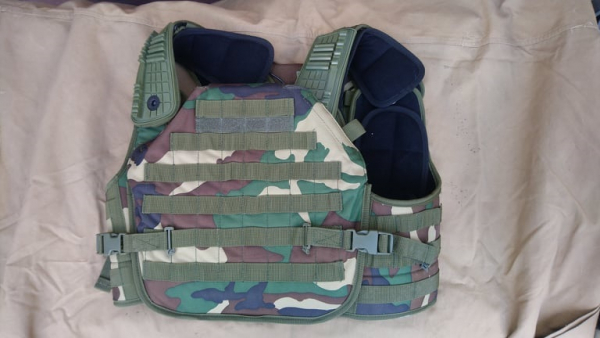 Airsoft Combat Weste Woodland mit Molle-System