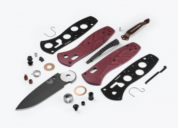Benchmade 585BK-04 Barrage S30V Redstone Richlite