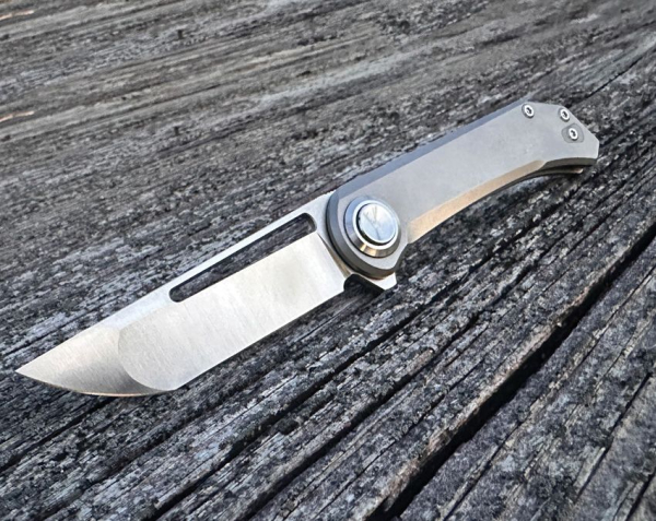 Aurora Knives OG Truffles Roundhouse Lock Gray