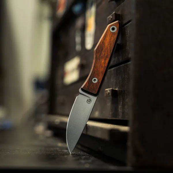 Big Idea Design USA Lookout CPM MagnaCut Drop Point DymaLux Walnuss