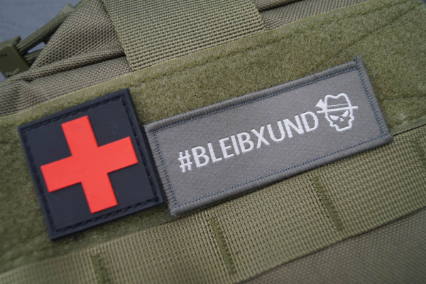 Oberland Arms Patch Bleibxund steingrau oliv