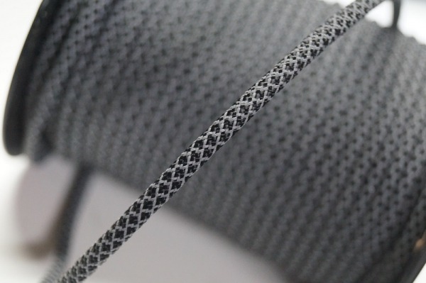 Paracord 550 Super Reflektierbare & Black Diamonds Type III