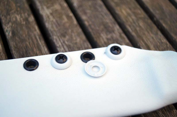 Ösen Blende für Kydexscheiden Blizzard White Nylon