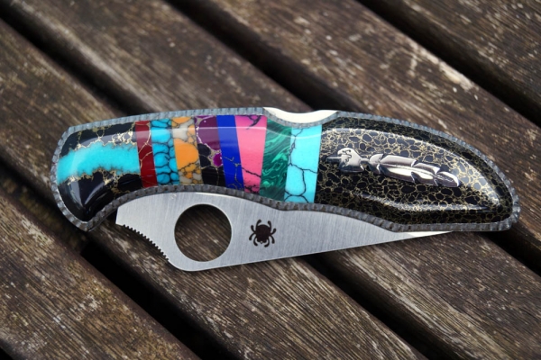 Yellowhorse Spyderco Delica Eagle Feather
