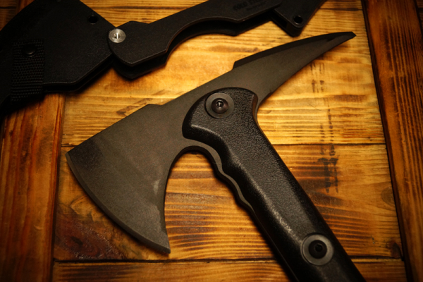 Cold Steel 2015 War Hawk