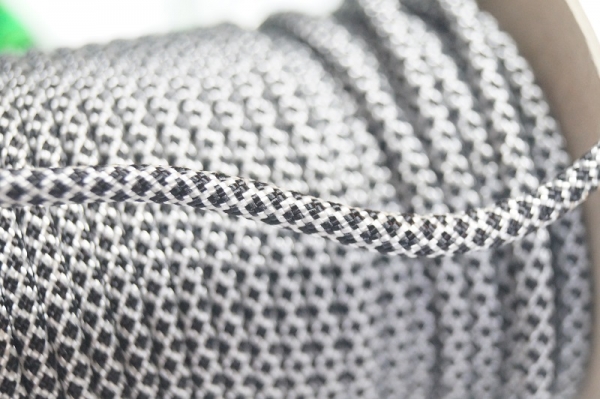Silber Grau & Schwarz Diamonds Paracord 550 Type III