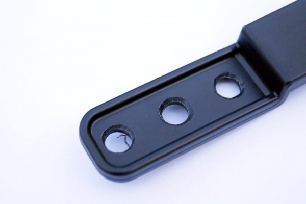 Tuckable Strut Universal Injection Molded 1.5 cm