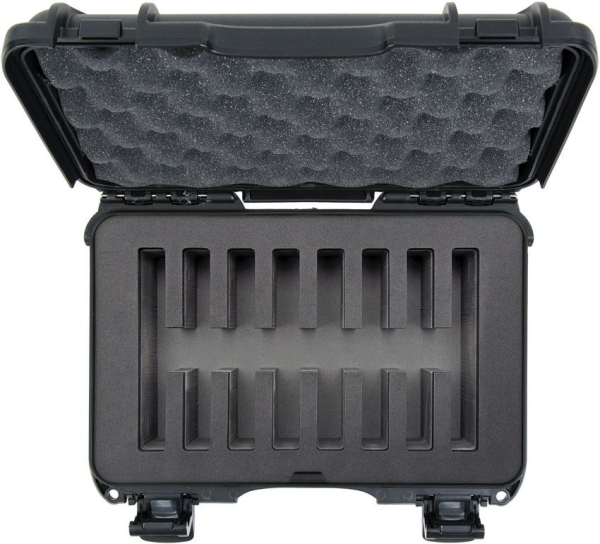 NANUK 909 Black – Waterproof Case for 8 knives