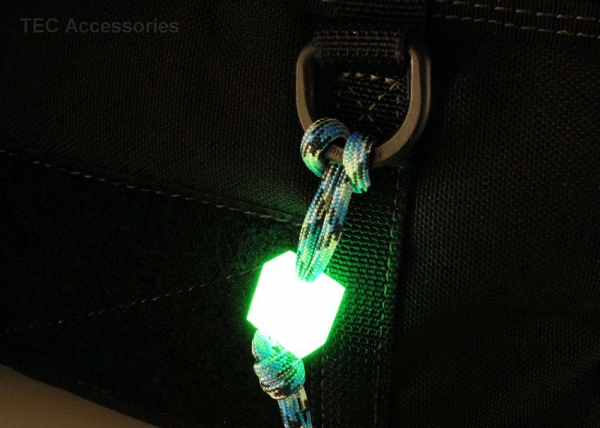 Tec Accessories Embrite E-Brick Lanyard Bead GitD klemmbaustein