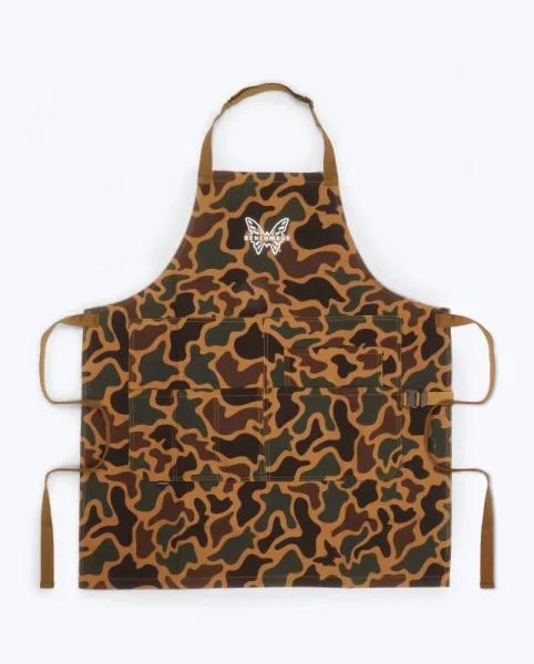 Grillschürze Canvas Camo, Canvas Grillschürze 50175-01, Outdoor Kochschürze, Camouflage Schürze Grillen, robuste Werkstattschürze, Bushcraft Grillschürze, Grillschürze mit Taschen