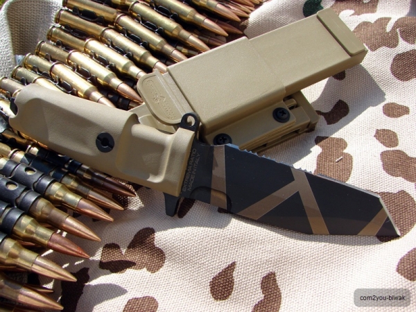 Extrema Ratio Fulcrum C Desert Warefare ein kompaktes taktisches backup messer