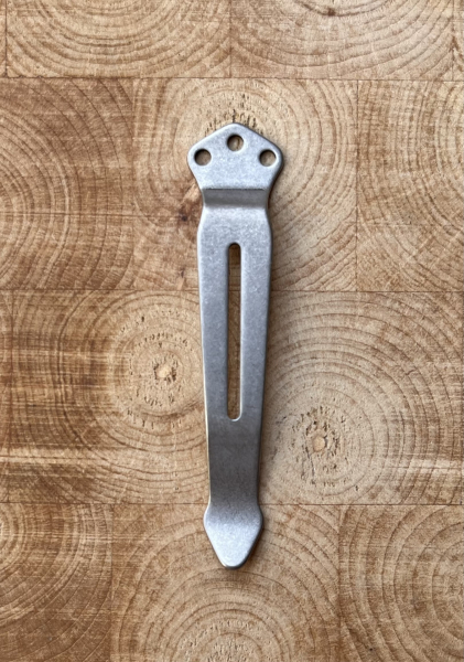 Benchmade 982864 Split Arrow Clip Stonewash