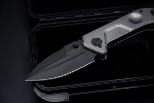 Extrema Ratio Frame Rock Titan Black