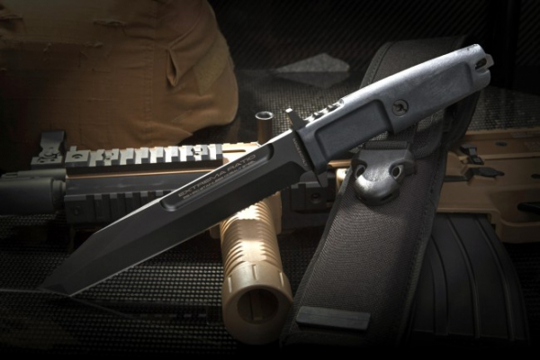 Extrema Ratio Fulcrum Black