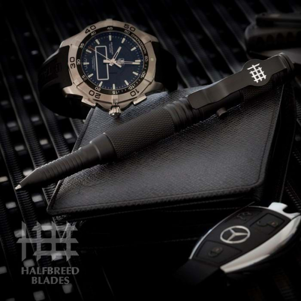 Halfbreed Blades Tactical Bolt Pen