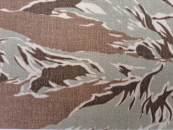 EDC Wrap Adhesive Klebefolie Cordura 500 Tiger Stripes Desert